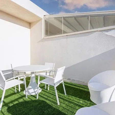 아파트 Modern Two Bedroom Penthouse! Saint Julian's